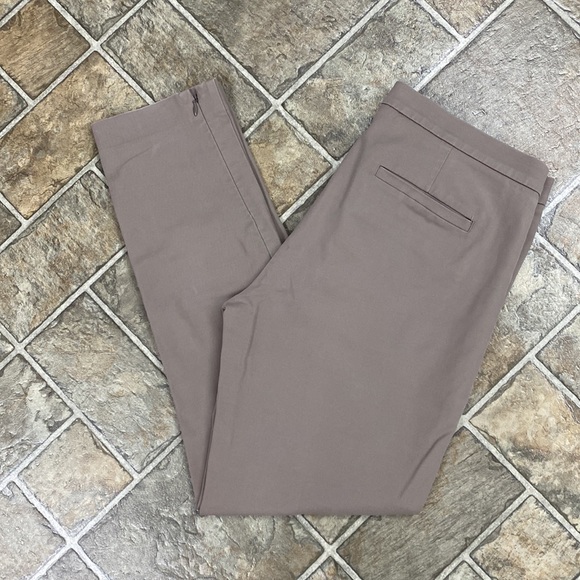 BNWOT Banana Republic Addison Pants, Skinny Ankle with Zip, Tan - Picture 2 of 12